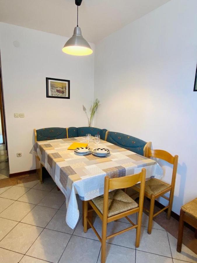 Trapan Apartment Пула Екстериор снимка